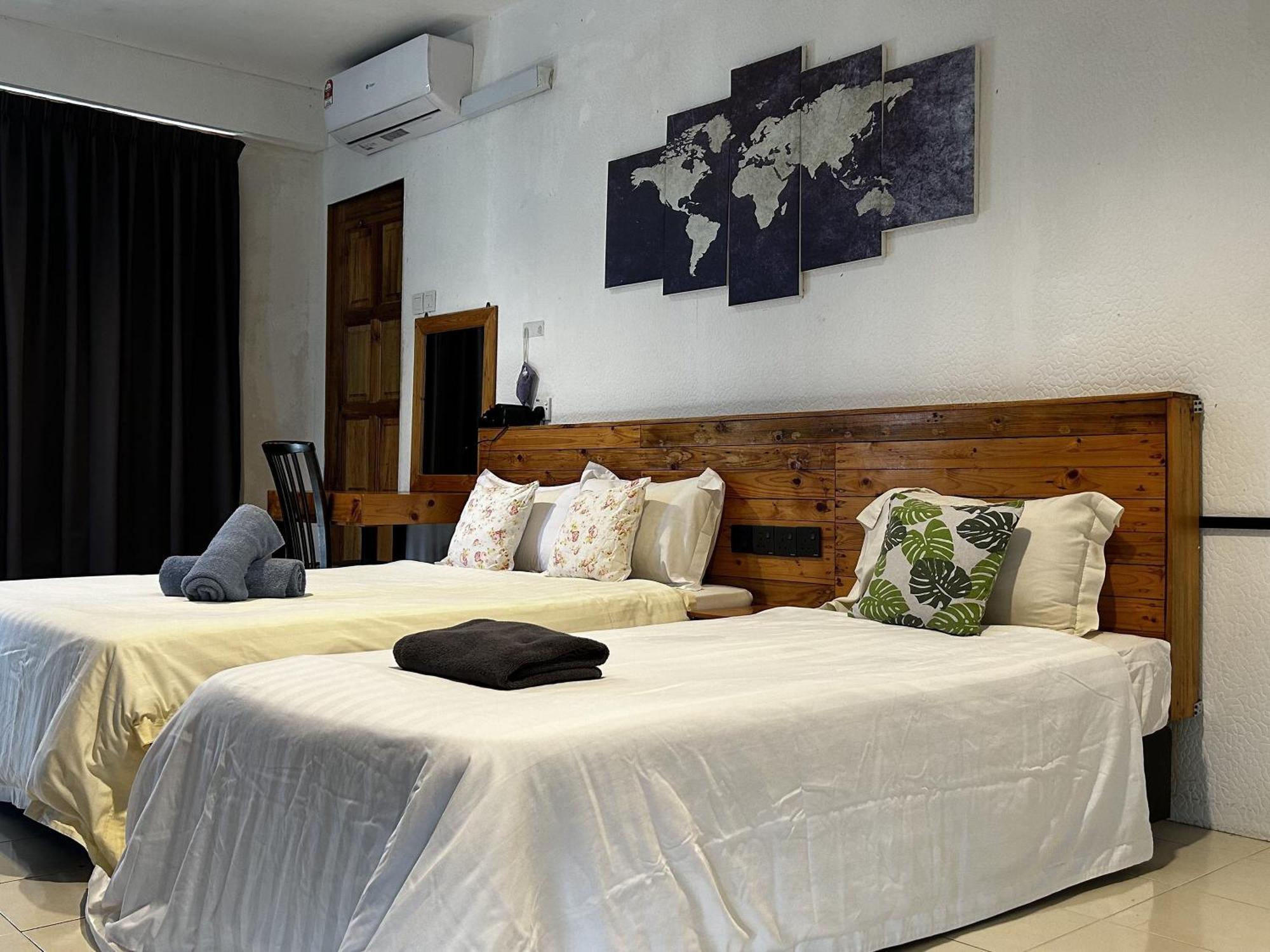 Riverbank Dungun Guesthouse & Cafe 외부 사진
